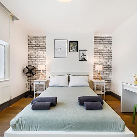 Modern One Bedroom In Fitzrovia, Central London Londres Exterior foto